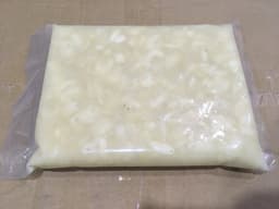 [Extra Natural] Frozen Seedless Soursop Pulp / Soursop Fruit Meat 1kg/pack (sold per pack) - image 2