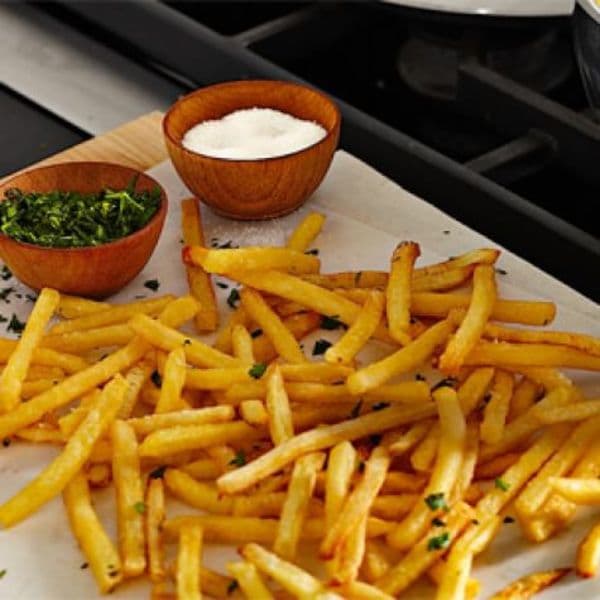 Chef's Quality Shoestring Fries, French Fries 2.5kg x 4pack (sold per carton)