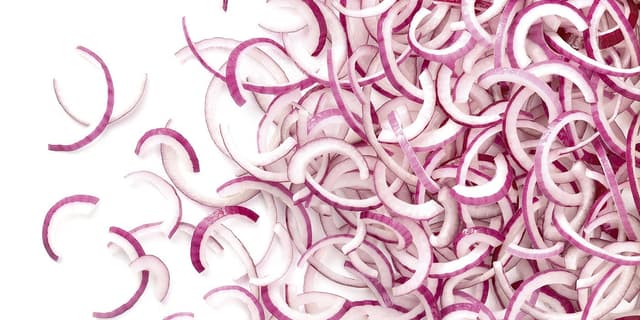 Red Onion Pakistan Sliced - 3mm (sold per kg)