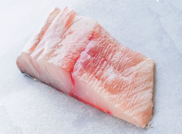 Barramundi Fillet 500g± (sold per pack)