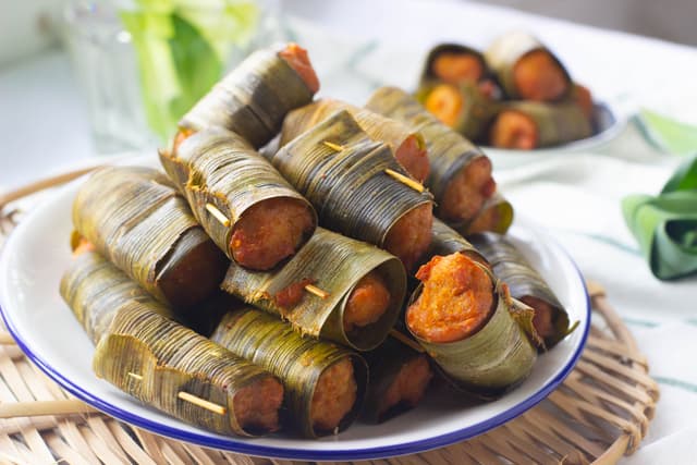 Thai Chicken Pandan Roll 30pcs (sold per pack) 香兰叶鸡