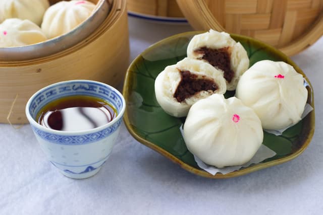 Mini Pau (Red Bean) 12pcs (sold per pack) 红豆包