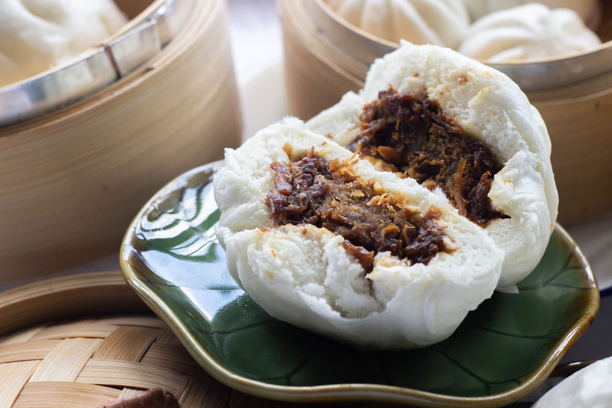 BBQ Pau (Big) 6pcs (sold per pack) 大烤肉包