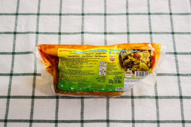 Vegetarian Mutton Curry (Microwavable) (40pkt x 300g) (sold per carton) B2B