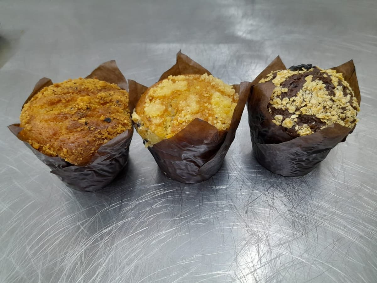 Assorted Muffin 150g/pc (Sold per Pc) (Items in Description)