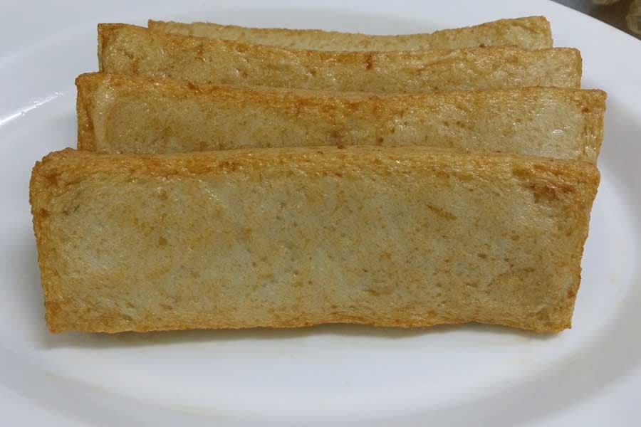 Kek Ikan Panjang - 450g (sold per pack)