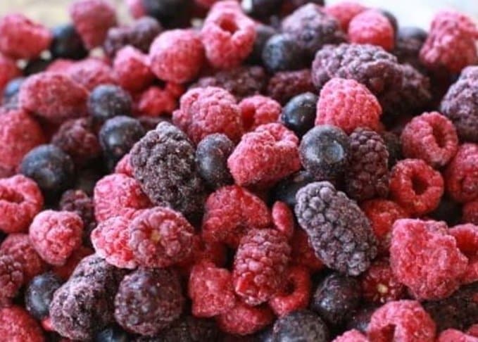 Harvestime IQF 4 Berry Mix Grade A (Blueberry, Blackberry, Raspberry & Strawberry Mix) 1kg/pack